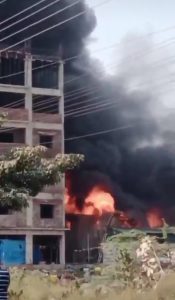 Screenshot_2025-12-23-21-38-39-570_com.whatsapp-edit